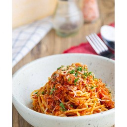 สปาเก็ตตี้ซอสมะเขือเทศ (ไทยสไตล์)