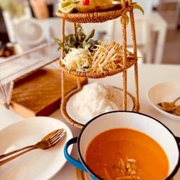 อัพทูยู เจริญราษฎร์