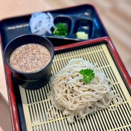 หมี่เย็นกับซอสงาคั่ว