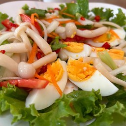 ยำไข่ต้มผู้ดีพิเศษ