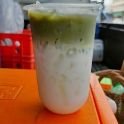 ลิป กาแฟ ตรงข้ามธนาคารธกส.พระพุทธบาท