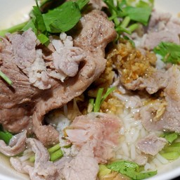 ข้าวต้มหมู