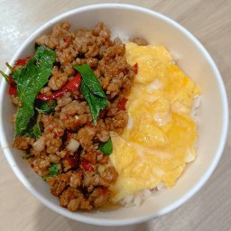 บะหมี่ไก่เทอริยากิ & หมี่คลุก&ข้าวกระเพรา By คุณปู