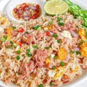 ข้าวผัดแหนม
