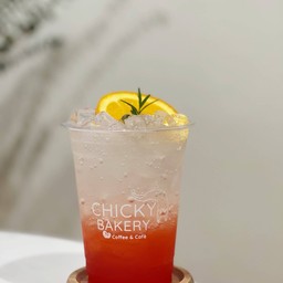 StrawBerry Soda l สตอเบอรี่ โซดา