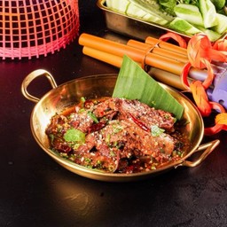 น้ำตกเนื้อ