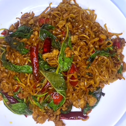 ผัดกระเพรามาม่า