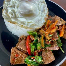 กะเพราตับ ราดข้าว