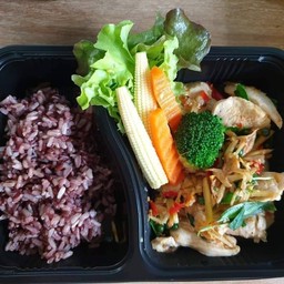 ผัดฉ่าไก่