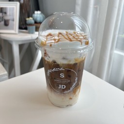 CARAMEL MACCHIATO