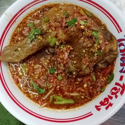เตี๋ยวต้มยำไก่ตุ๋น