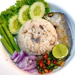 กูอินดี้ ข้าวคลุกน้ำพริก/อาหารตามสั่ง