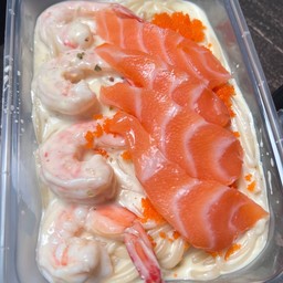 สปาเกตตี้ครีมไข่กุ้งแซลมอน