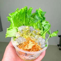 กุ้งสดราดน้ำจิ้มซีฟู้ด