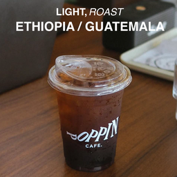 poppin cafe