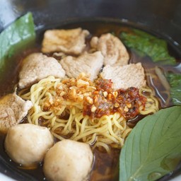 ก๋วยเตี๋ยวเรือหมู