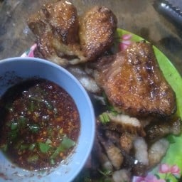อีสานรสแซ่บ(ข้าง ธานีรีสอร์ท)