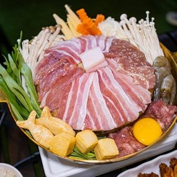 ชุดเล็กหมู