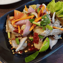 ยำกุ้งสด