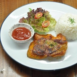 ข้าวสเต็กไก่สไปซี่