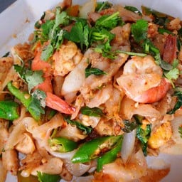 ก๋วยเตี๋ยวผัดขี้เมา