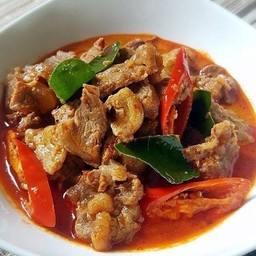 ข้าวแกงพะแนงเนื้อ+ ไข่เจียว