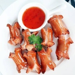 ไส้กรอกทอด