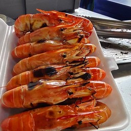 กุ้งแม่น้ำไซส์จัมโบ้ขนาด13-14ตัวโล