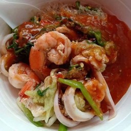 สุกี้น้ำ แห้ง หมู ทะเล รวมมิตร