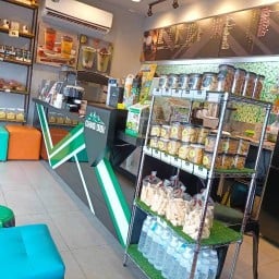 Chao Doi Coffee ตรงข้ามโรงเรียนวัดใหญ่ชัยมงคล