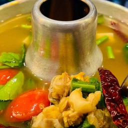 คอเอ็นแก้วหมึก ต้มตะไคร้หม้อไฟ (ใบกะเพราหอมๆ)