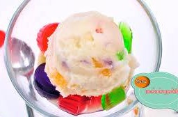 ice-cream  yakult pipo