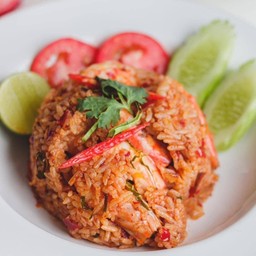 ข้าวผัดต้มยำ