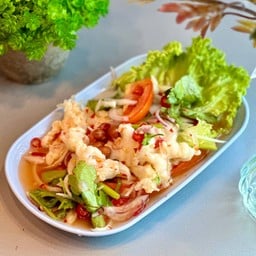 ยำเล็บมือนาง