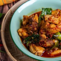 แกงคั่วไก่