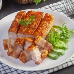 หมูกรอบ