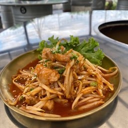 หมูสามชั้นผัดถั่วงอก ซอสเผ็ดเกาหลี