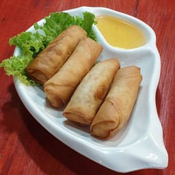 ปอเปี๊ยะกุ้งวุ้นเส้นทอด