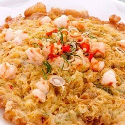 ข้าวไข่เจียวต้มยำทะเล