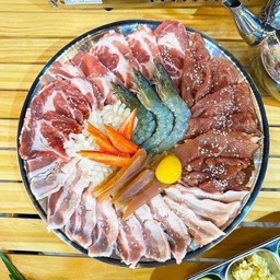 ชุดกลางหมูล้วน