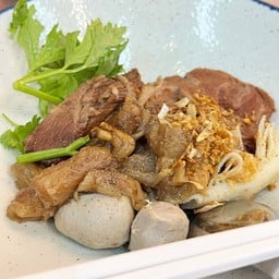 เตียเฮงล้ง เนื้อตุ๋นเซนต์คาเบรียล
