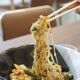 ก๋วยเตี๋ยวเรือแห้งหมู