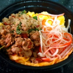 ข้าวไข่ข้นกะเพรา หมูสับ+ปูอัด