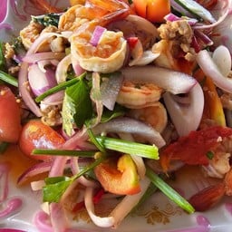 สถานี ชอบตำ ไก่ย่างวิเชียร @บ้านโพธิ์ byเจ้เก๋