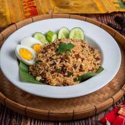 ข้าวผัดลาบ