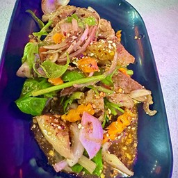 ยำเนื้อย่าง