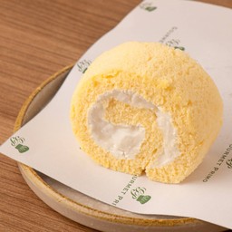 เค้กโรลมะพร้าว