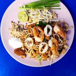 ผัดไทยทะเล