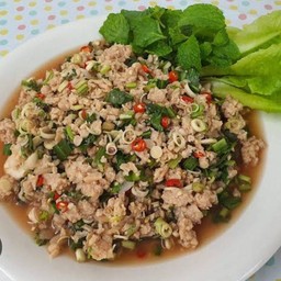 พล่าหมูบด