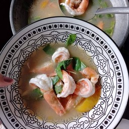 ต้มยำกุ้ง